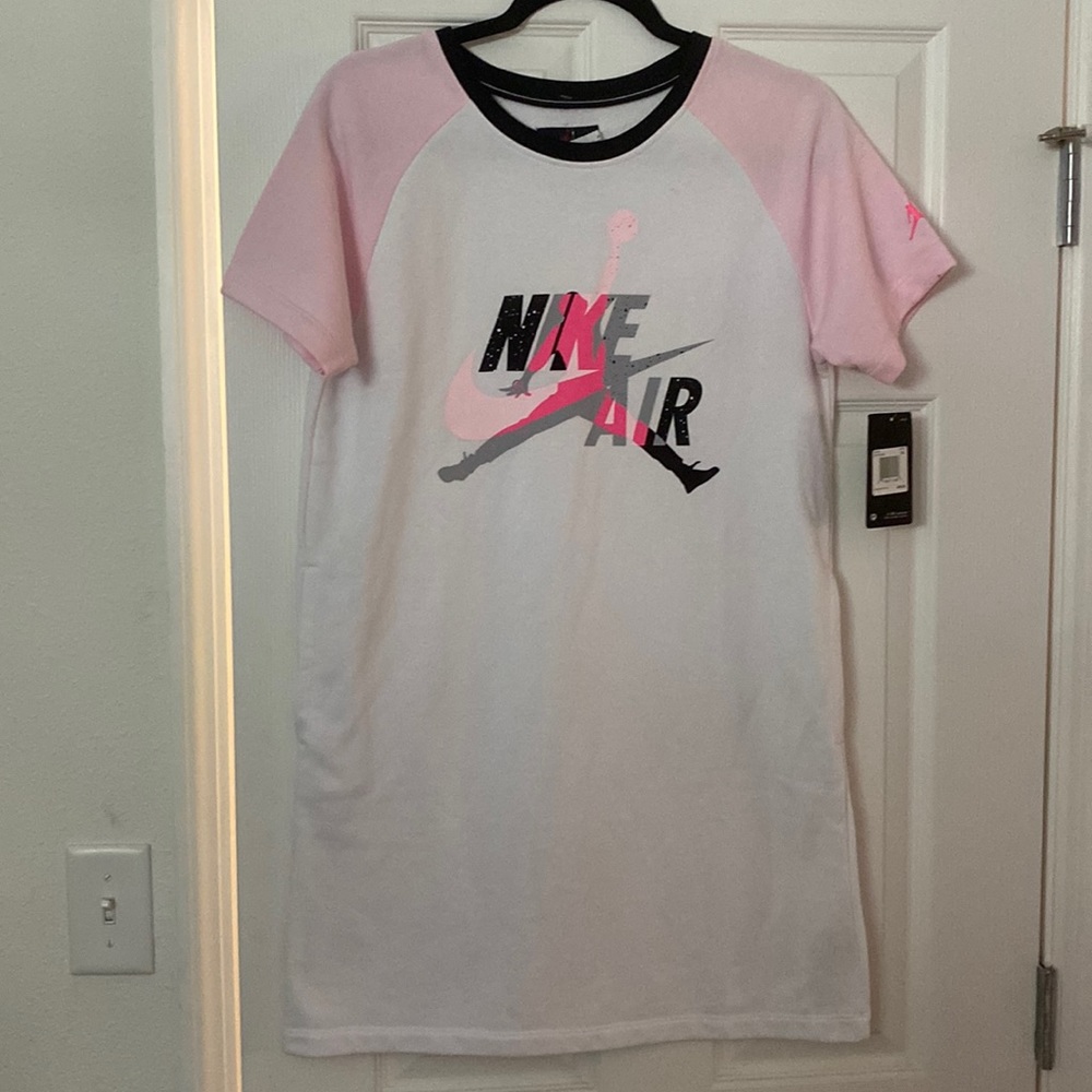 Jordan cotton dress Grade school girls size XXL size 14-16 years old.